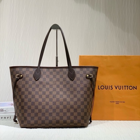 Louis vur 路易威登棕色棋盤格紅內里中號neverfull購物袋 尺寸31*28*14cm
