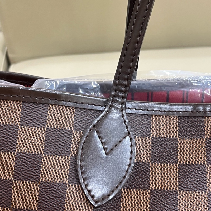 Louis vur 路易威登棕色棋盤格紅內里中號neverfull購物袋 尺寸31*28*14cm-13