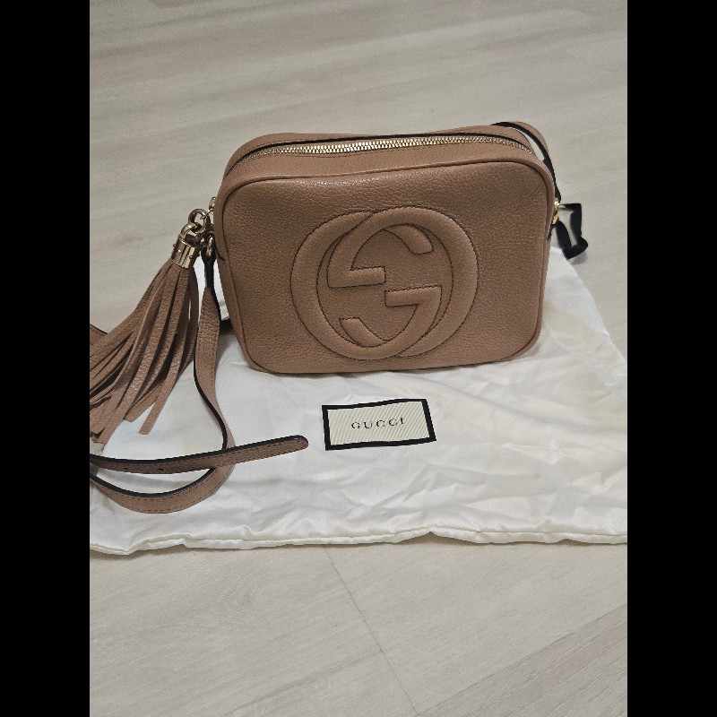 Gucci 古馳 disco soho 奶茶色 焦糖色 流蘇拉鍊相機包 肩背包 斜背包-4