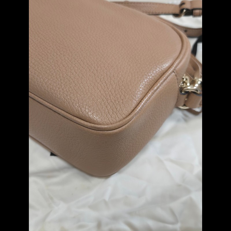 Gucci 古馳 disco soho 奶茶色 焦糖色 流蘇拉鍊相機包 肩背包 斜背包-12