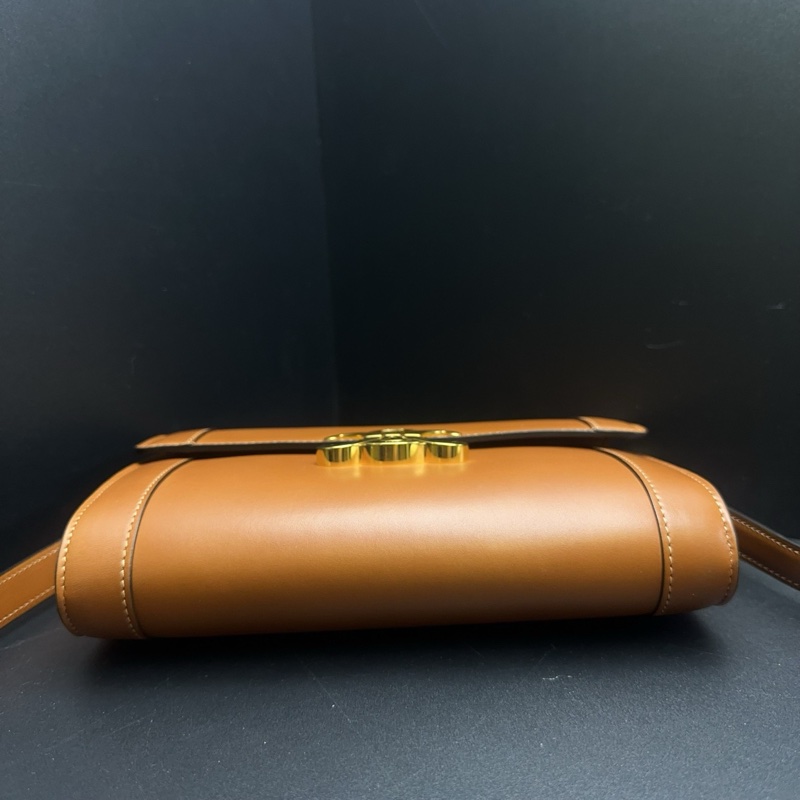 賽琳/Celine焦糖色凱旋門信封斜挎包 尺寸22*15  無配件 單品-2
