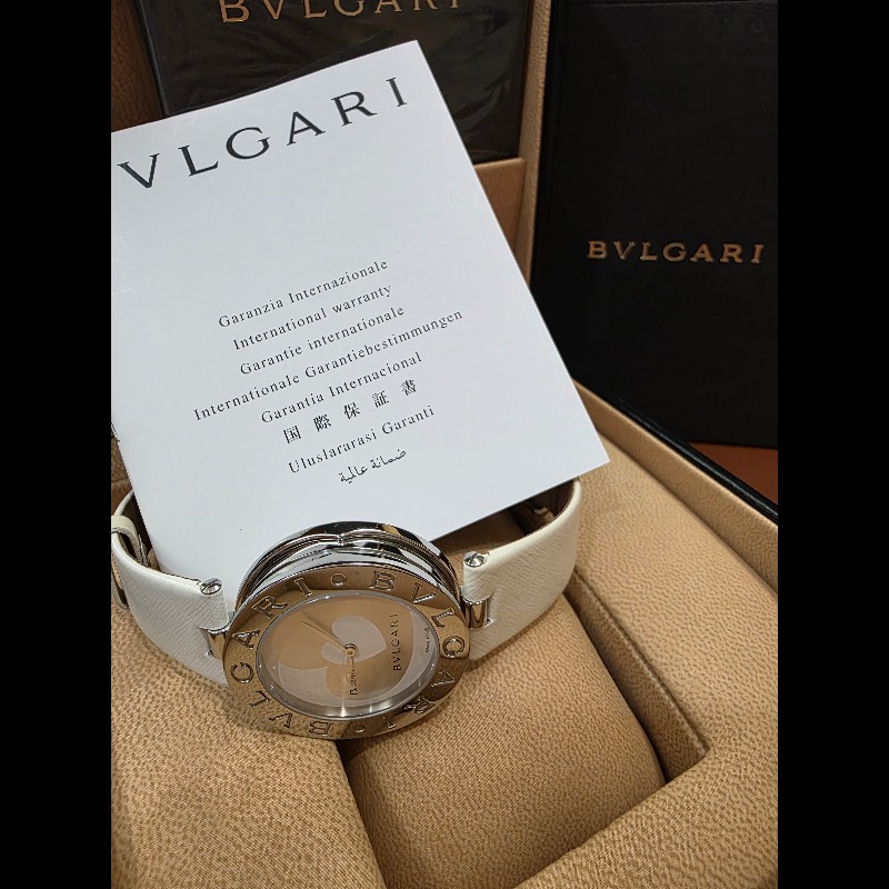 真品 BVLGARI 寶格麗 B.zero1系列 BZ 35 S 女士銀白愛心相間錶盤-2
