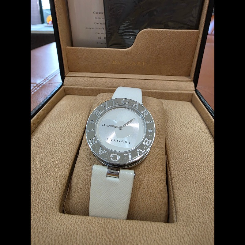真品 BVLGARI 寶格麗 B.zero1系列 BZ 35 S 女士銀白愛心相間錶盤-5