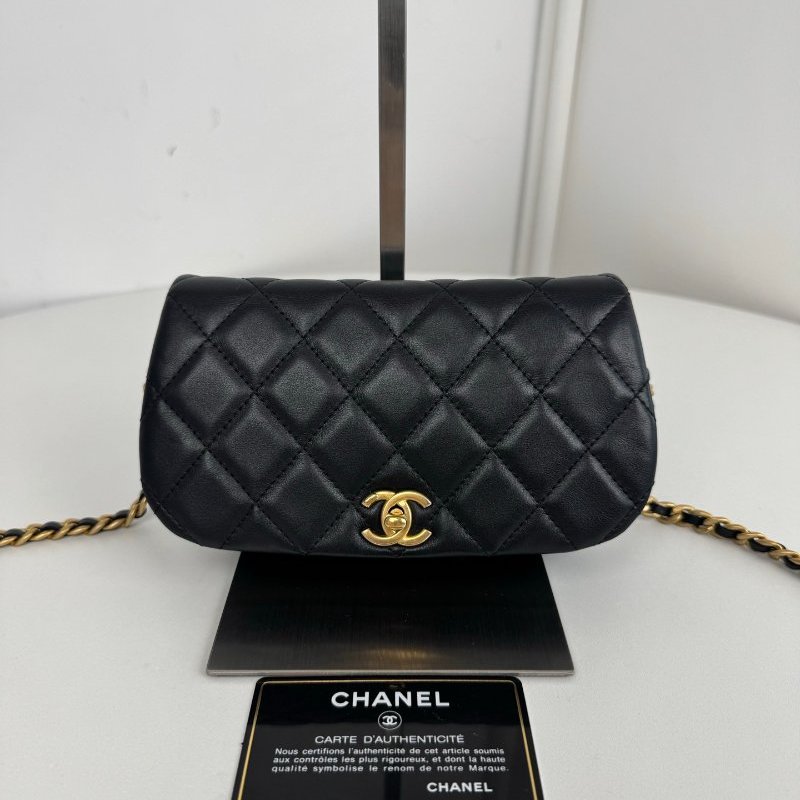 香奈兒/Chanel 黑金菱格半月口蓋mini鏈條包-6