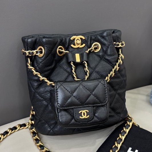 近新品 香奈兒/Chanel 黑金牛皮子母雙肩包 芯片款-5