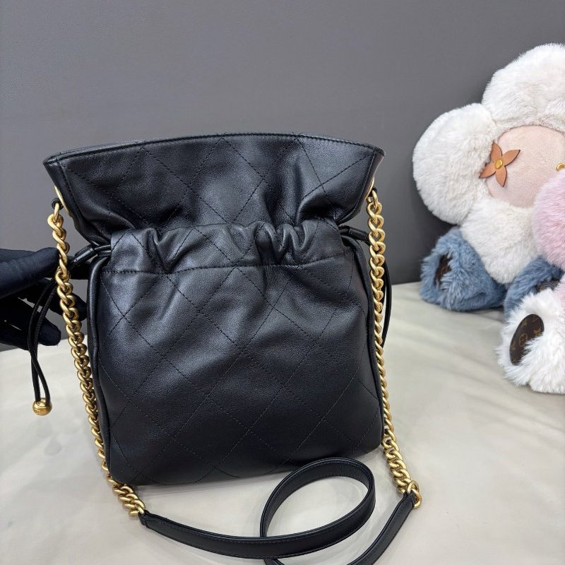 近新品 香奈兒/Chanel 黑金牛皮福袋斜背包-1