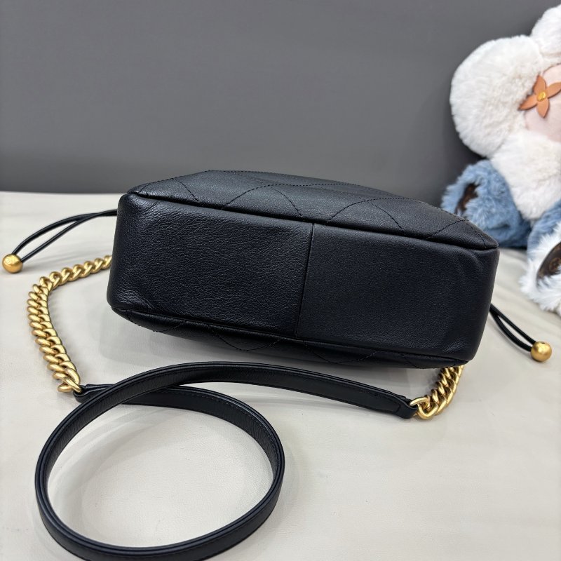 近新品 香奈兒/Chanel 黑金牛皮福袋斜背包-7