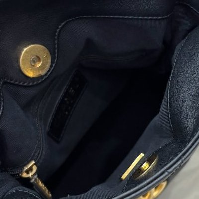 近新品 香奈兒/Chanel 黑金牛皮福袋斜背包-8