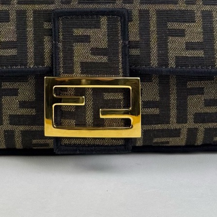 98❤️ Fendi/芬迪棕色拼黑色老花Baguette法棍中号 尺寸27*15 编码HR216-7