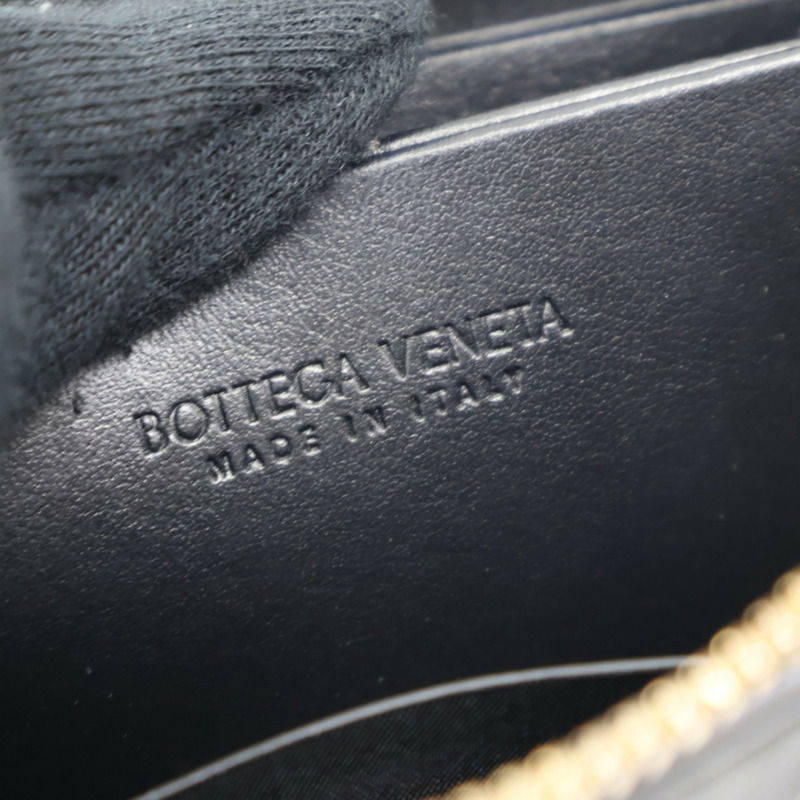黑色 編織羊皮 Intercciato Zip Around Coin Case 拉鍊短夾 【BOTTEGA VENETA 寶緹嘉】 600874-4