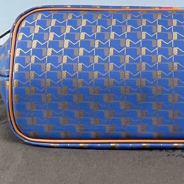 99新Moynat 莫奈 中號 tote  尺寸：35*26*14 編碼LTL893-3