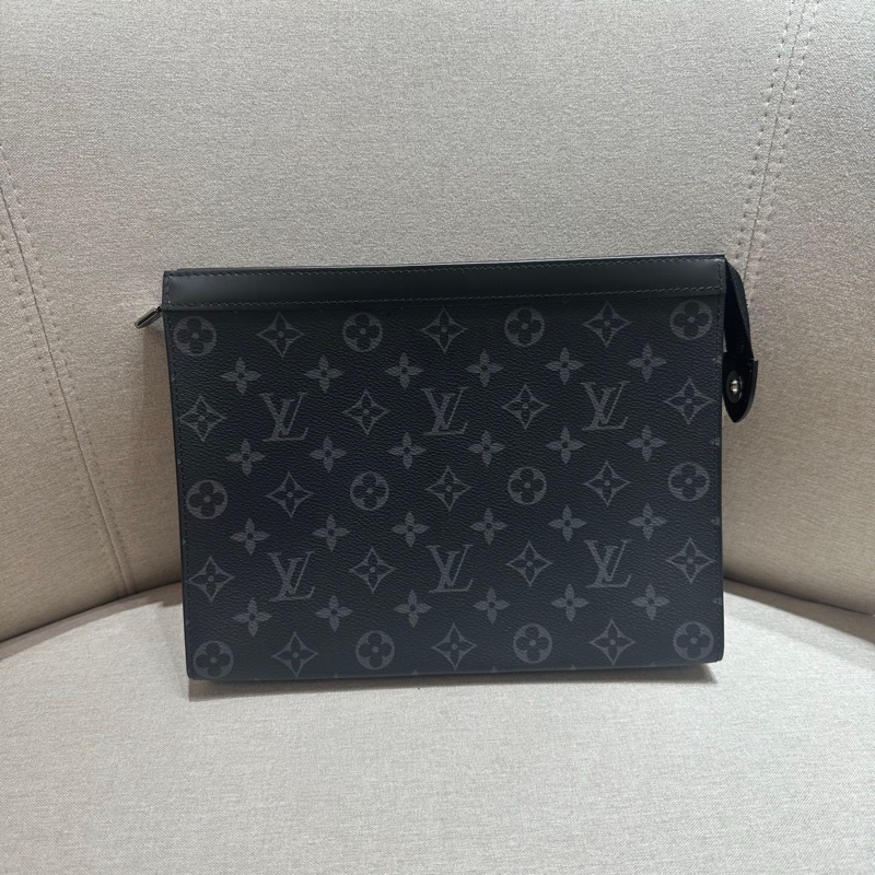 LV 黑色老花手包-3