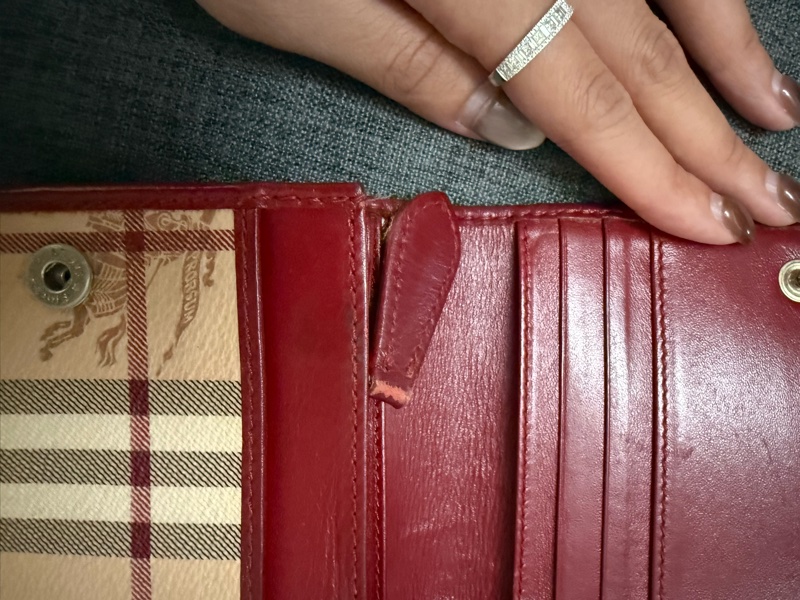 Burberry 長夾 二合一 零錢包 台灣專櫃購入-11