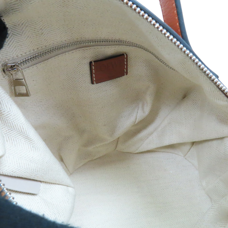 棕色 牛皮 大象造型 肩背包【LOEWE 羅威】 B623A18X01-2