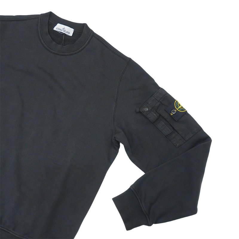 Stone Island 棉絨刺繡臂章男生長袖上衣(黑)-2