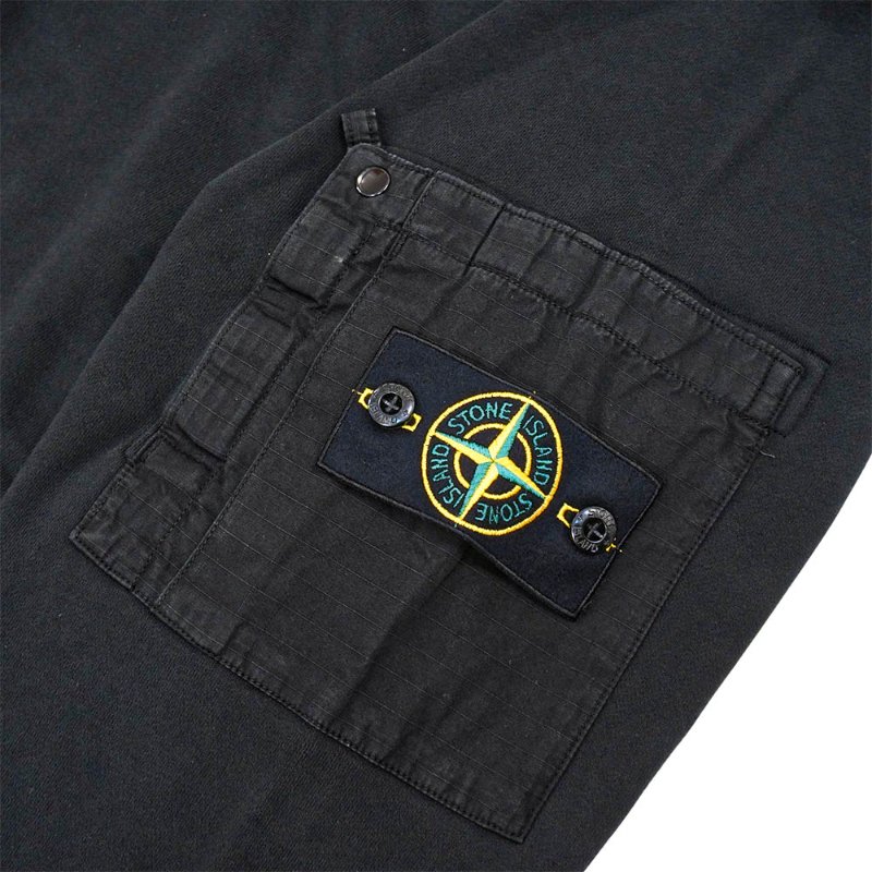 Stone Island 棉絨刺繡臂章男生長袖上衣(黑)-3