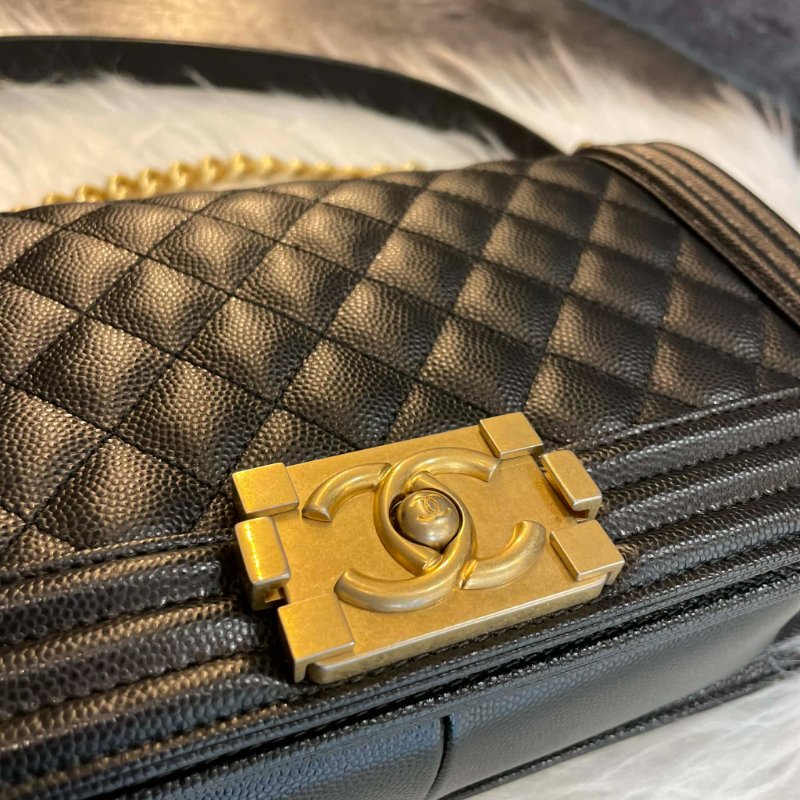 CHANEL 牛皮金釦 BOY25鏈包 黑色-4