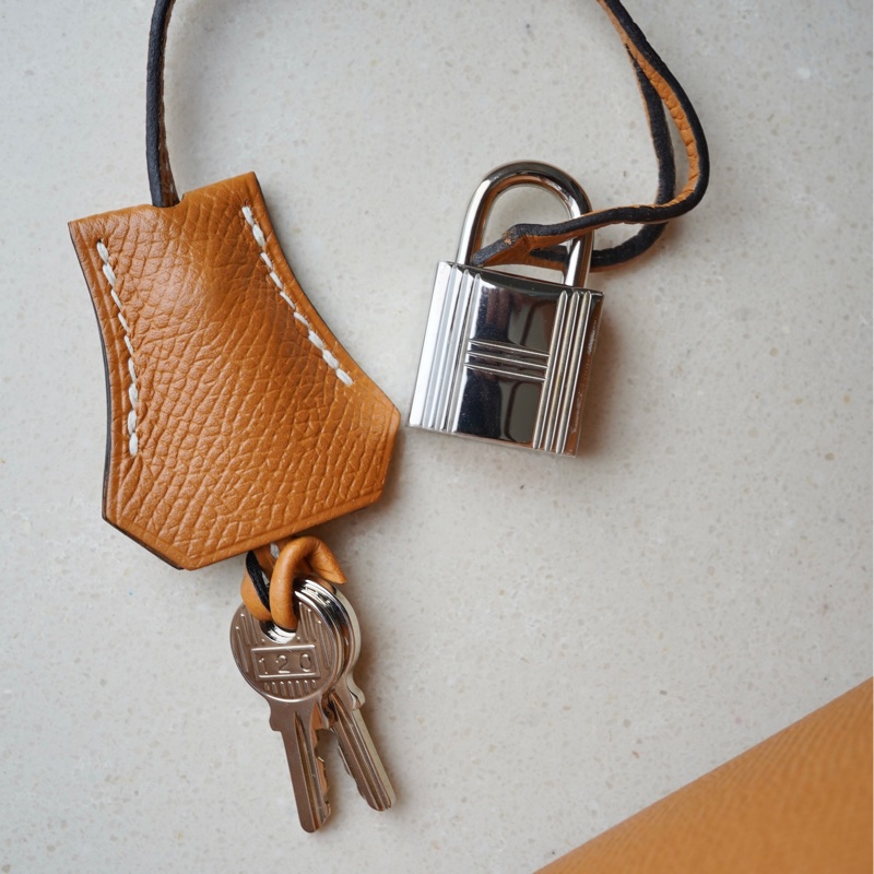 Hermes kelly 28 金棕銀扣 epsom 外縫-10