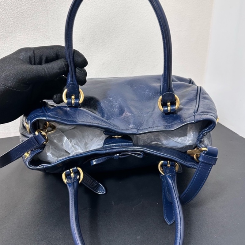 ​​Miu Miu繆繆深籃色油蠟皮蝴蝶結手提斜挎包​​附肩帶🪬-11