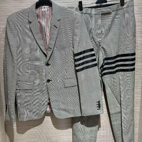 💎Han's house精品服飾💎Thom Browne TB 4槓 威爾斯親王 西裝外套 套裝 日本製 現貨1,3號 原價116300