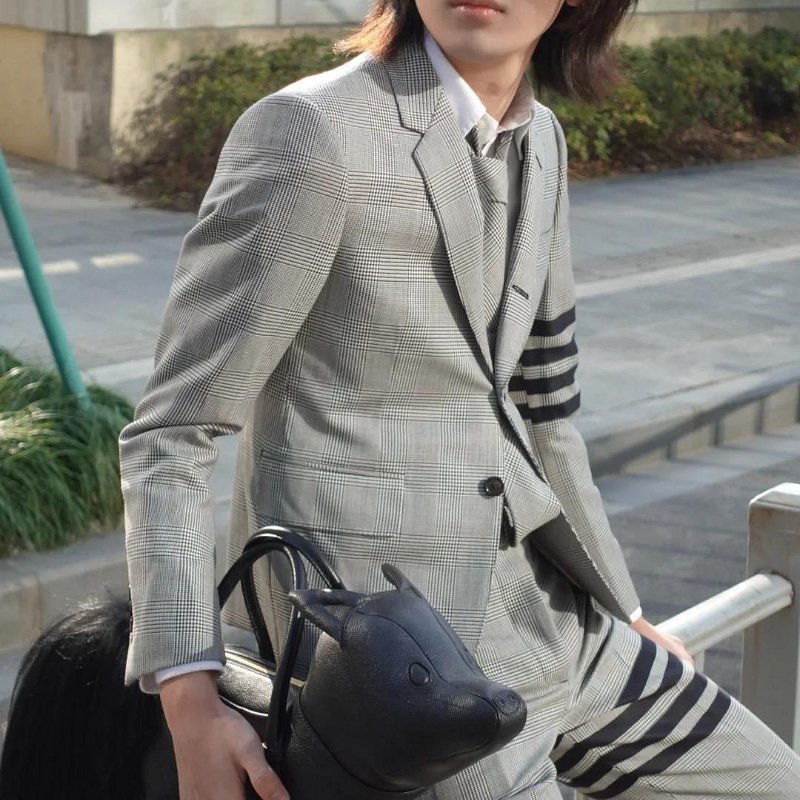 💎Han's house精品服飾💎Thom Browne TB 4槓 威爾斯親王 西裝外套 套裝 日本製 現貨1,3號 原價116300-3