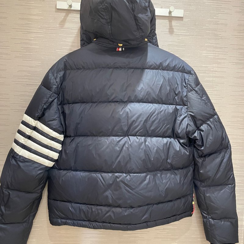 💎Han's house精品服飾💎THom Browne TB 羽絨外套  現貨 2號原價85000-1