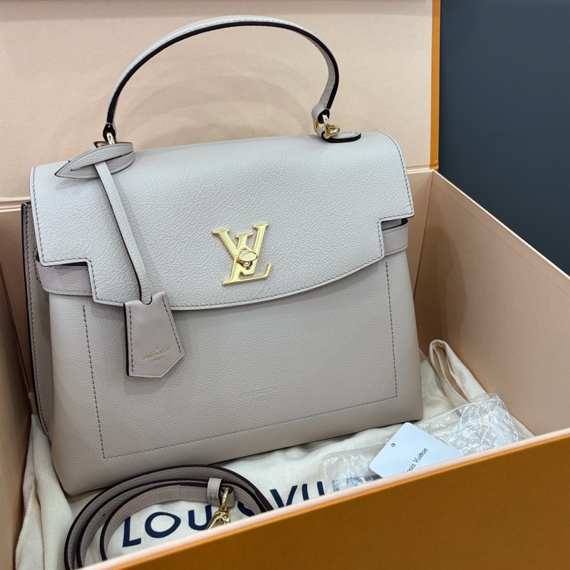 【全新品】Louis Vuitton 路易威登 LV 奶茶色lockme ever中號芯片款 五金膜都在-0