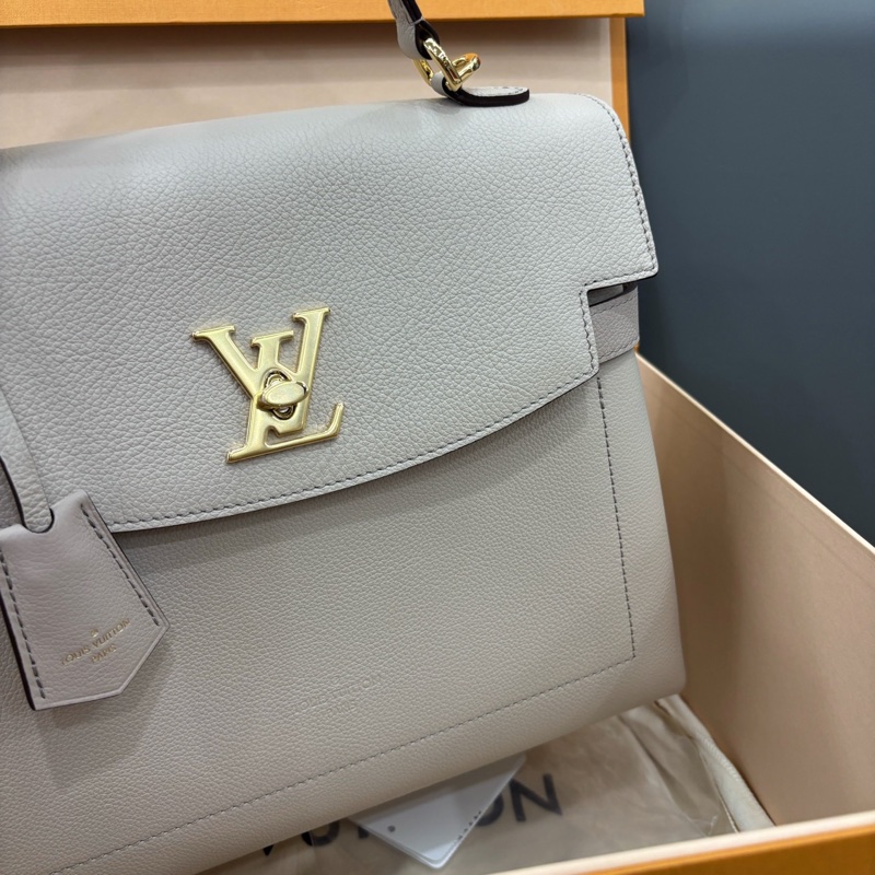 【全新品】Louis Vuitton 路易威登 LV 奶茶色lockme ever中號芯片款 五金膜都在-1