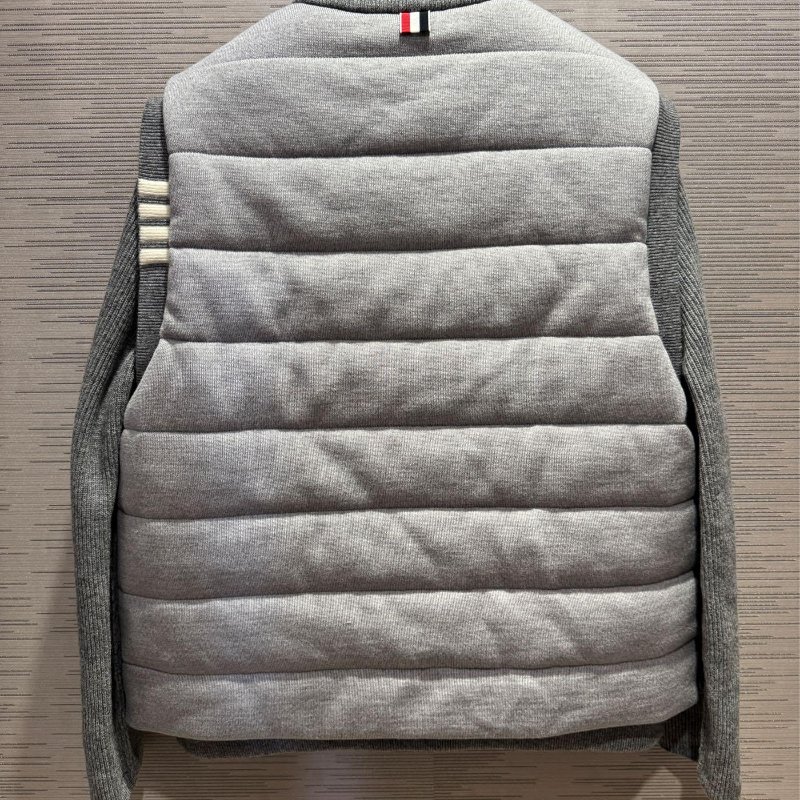 💎Han's house精品服飾💎THom Browne TB 羽絨 拼接 針織 美利奴羊毛外套 雙面穿現貨 3號原價88900-2