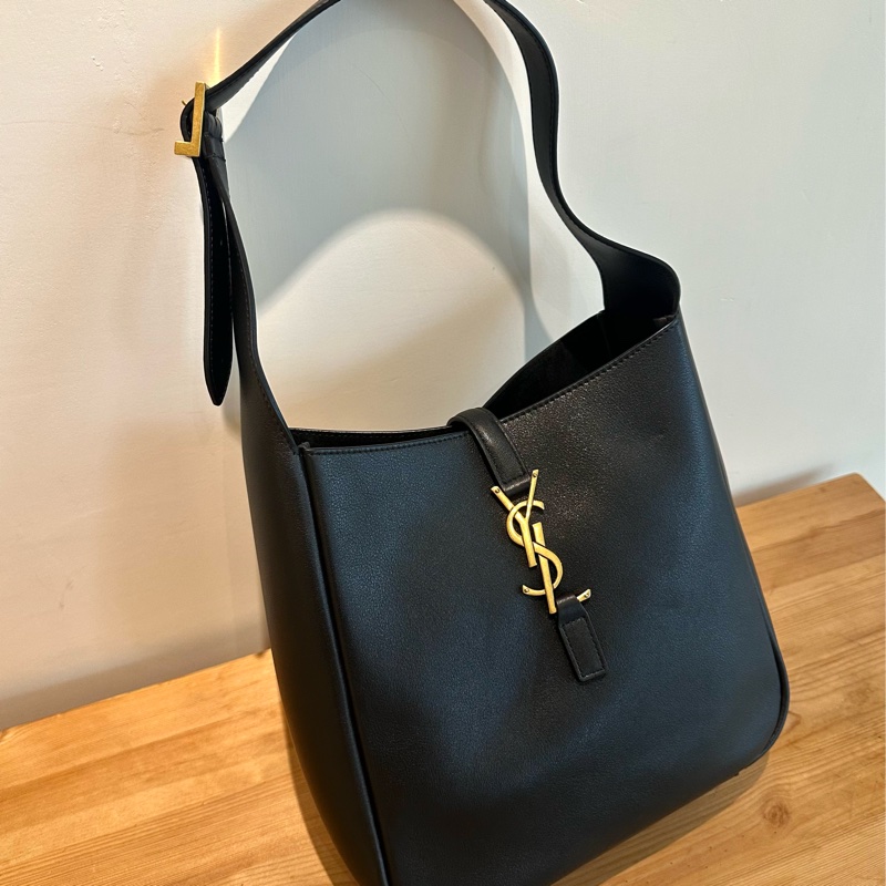 【全新】 YSL SAINT LAURENT Le5A7 小牛皮 單肩手提包小號  small黑色-0