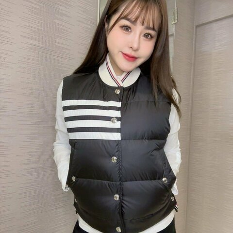 💎Han's house精品服飾💎THom Browne TB羽絨 背心 現貨 0原價56000