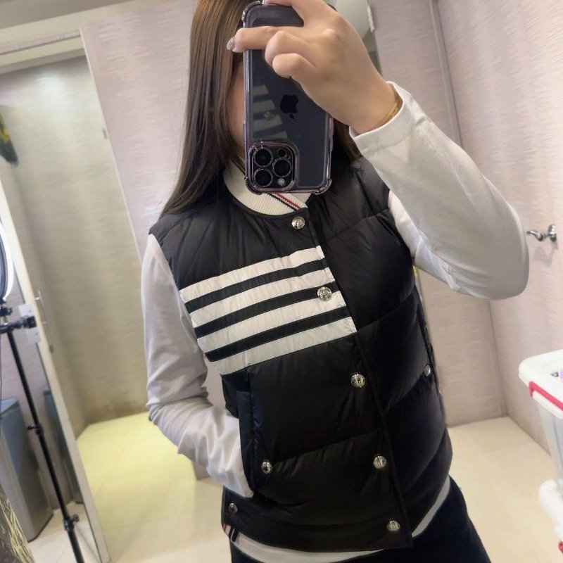 💎Han's house精品服飾💎THom Browne TB羽絨 背心 現貨 0原價56000-1