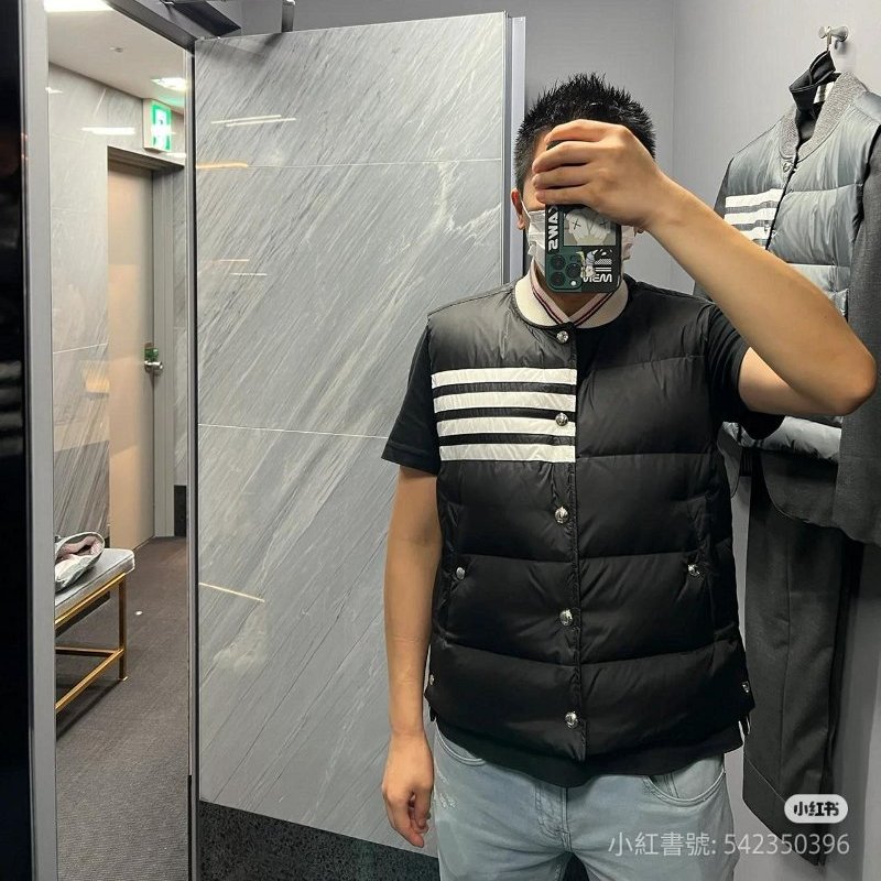 💎Han's house精品服飾💎THom Browne TB羽絨 背心 現貨 0原價56000-6