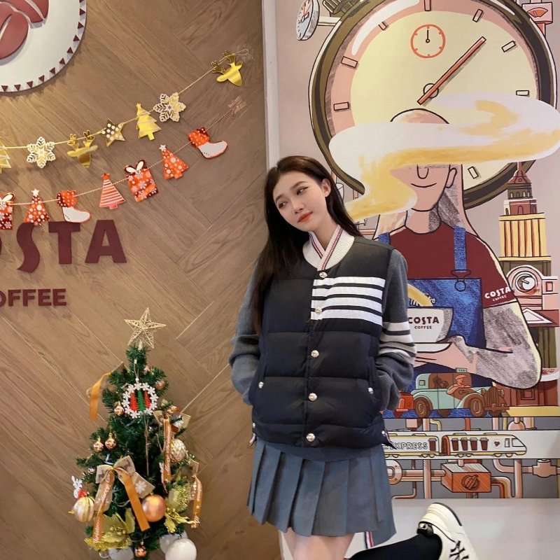 💎Han's house精品服飾💎THom Browne TB羽絨 背心 現貨 0原價56000-7