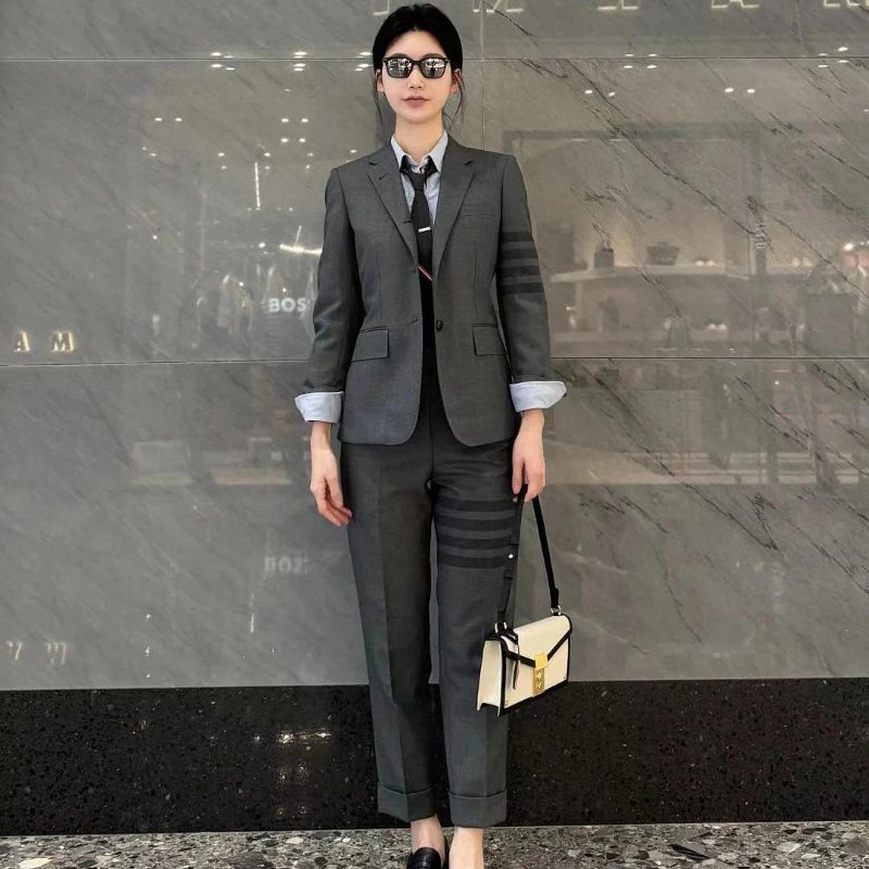 💎Han's house精品服飾💎Thom Browne TB 四槓 西裝 外套 現貨3 原價74500-6
