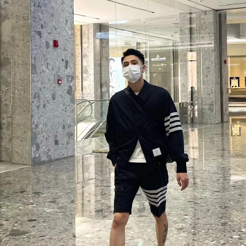 💎Han's house精品服飾💎THom Browne TB薄 羊毛 風衣外套 現貨1 3號 原價52000-6