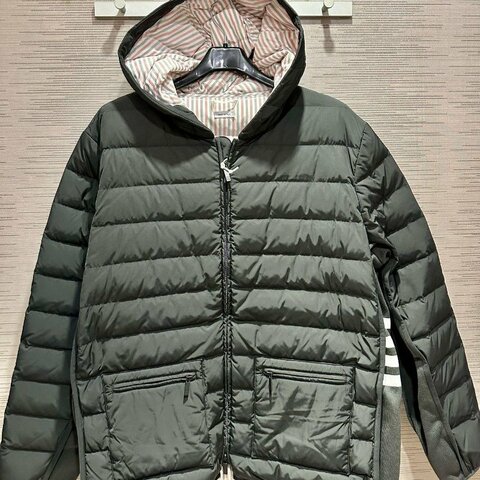 💎Han's house精品服飾💎THom Browne 羽絨 外套  TB 現貨4 5 原價74100