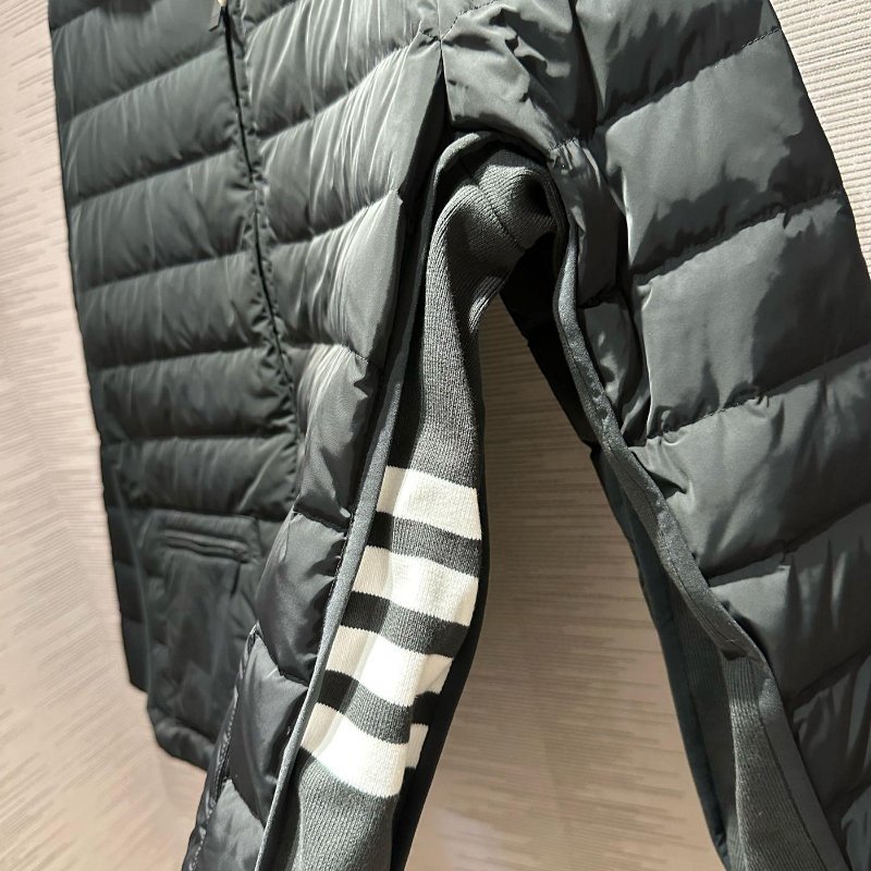 💎Han's house精品服飾💎THom Browne 羽絨 外套  TB 現貨4 5 原價74100-3