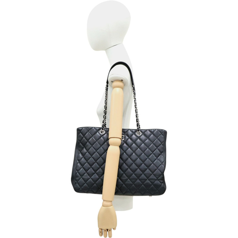 黑色羊皮 GST Tote 鍊帶 肩背包 A91046【CHANEL 香奈兒】 A91046-11