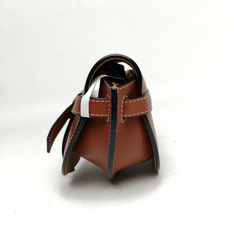 LOEWE Gate馬鞍斜跨包MINI棕色牛皮肩背包-1