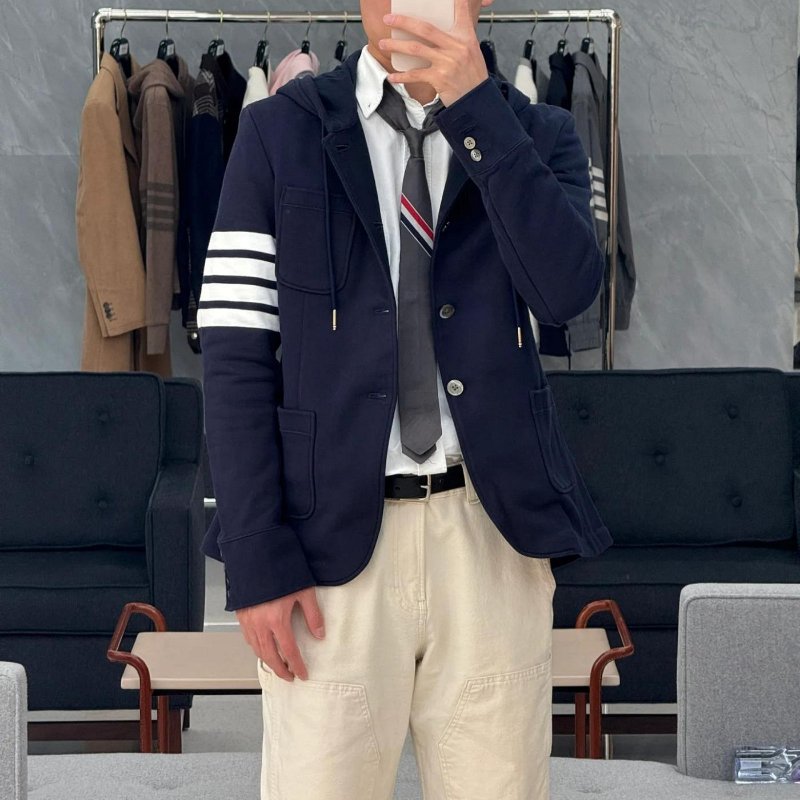 💎Han's house精品服飾💎Thom Browne TB 西裝 連帽 外套 日本製 現貨3原價50700-6