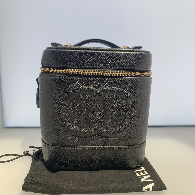中古香奈兒 CHANEL  魚子醬荔枝皮 黑色金鏈 化妝箱  Vintage Vanity bag  可化妝包 手提包  大小：15cm*12.5*16-0