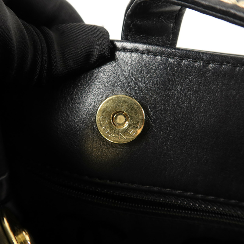 CHANEL 牛皮皮革Vintage Handbag肩背袋-9