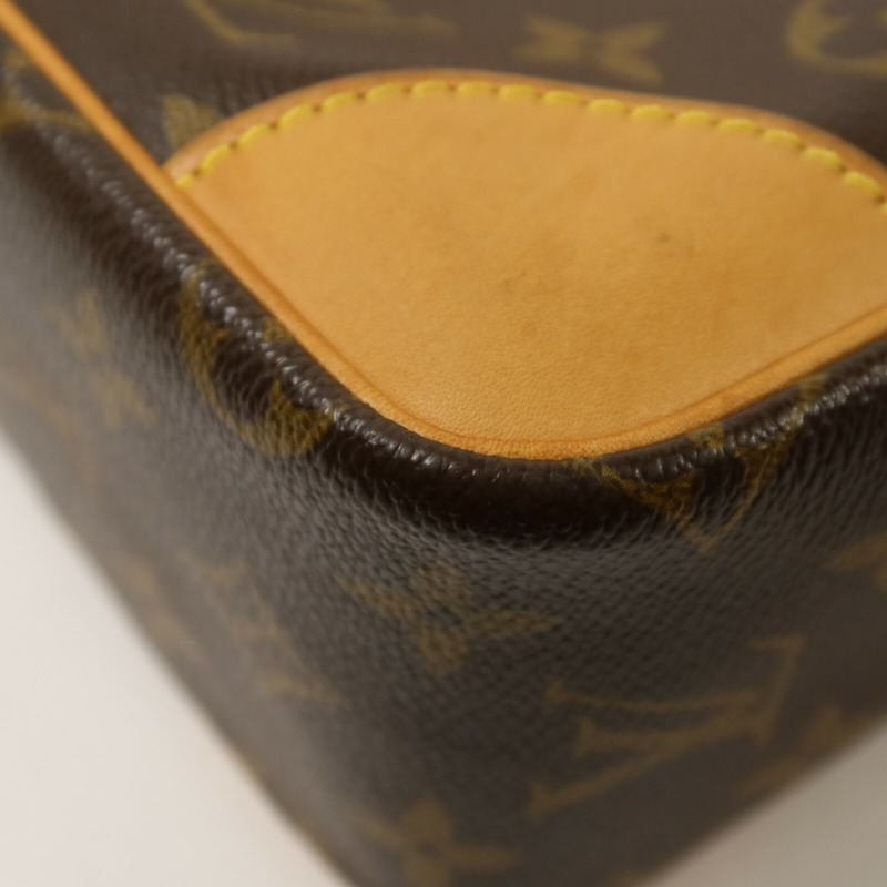 LOUIS VUITTON Monogram Trocadero 30肩背袋-11