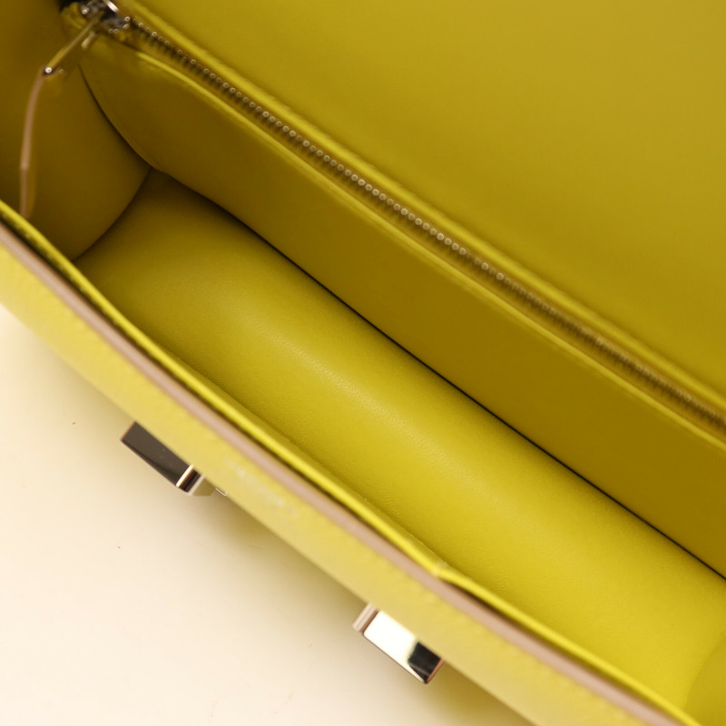 HERMES Epsom皮革Constance 24肩背袋Lime-4
