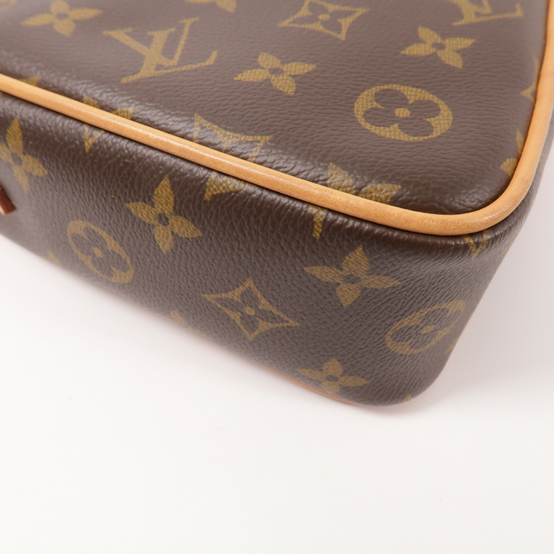 LOUIS VUITTON Monogram Game On Coeur肩背袋-12