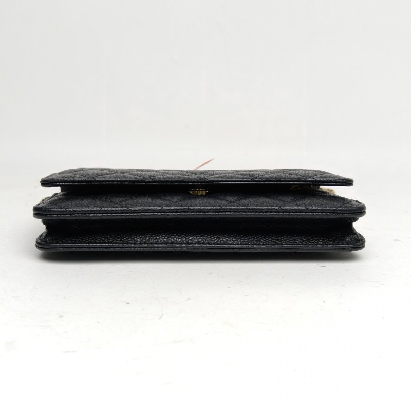 CHANEL CFWOC19黑色荔枝牛皮晶片開金扣肩背包-4