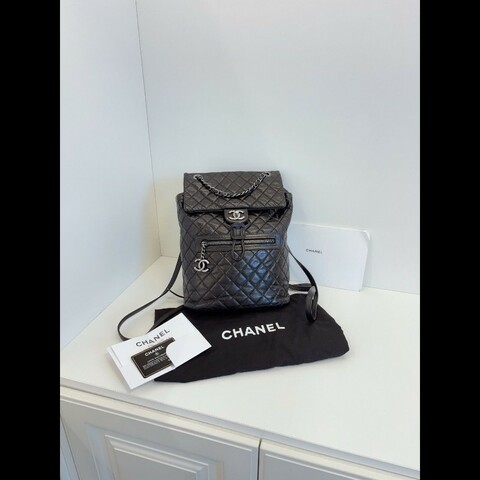 Chanel Chanel Mountain backpack
薩爾茨堡山背包