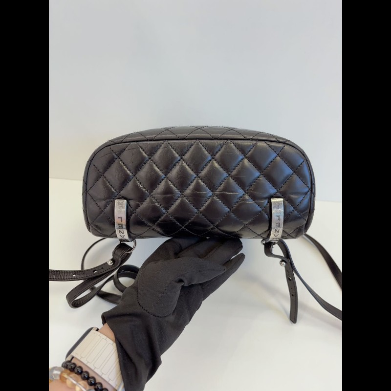 Chanel Chanel Mountain backpack
薩爾茨堡山背包-3