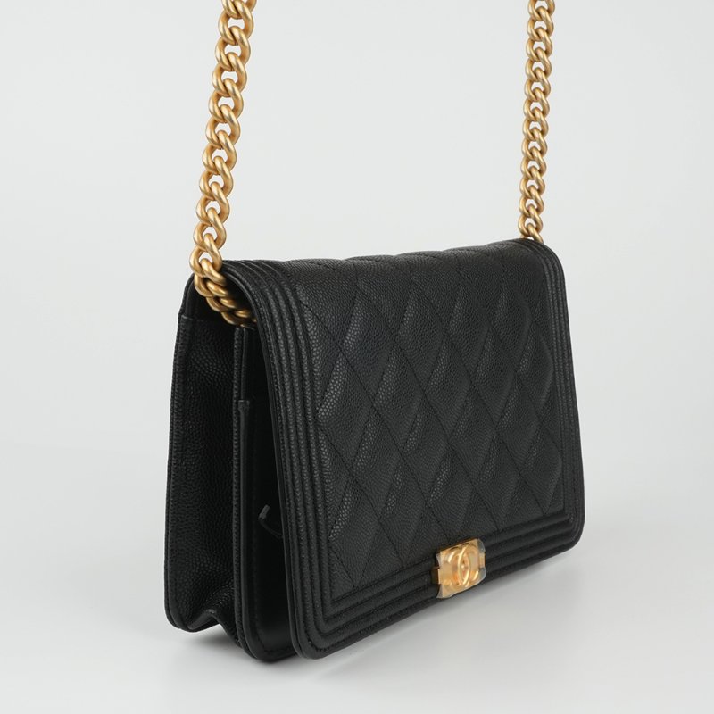 KESH 凱仕國際精品【率性俐落、經典入門】CHANEL BOY CHANEL WOC 黑色魚子醬牛皮鏈帶包｜復古金扣-3